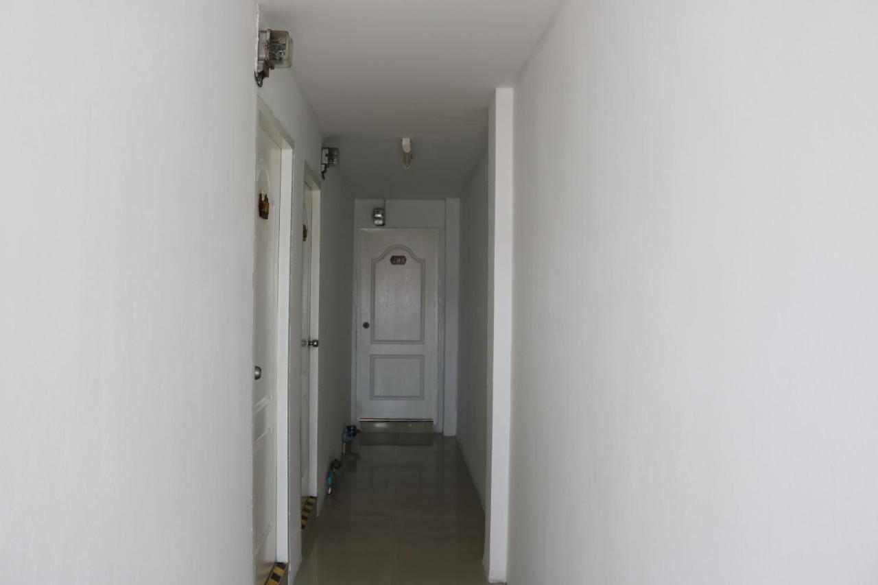 Cafe Nana Hotel Nong Prue Экстерьер фото