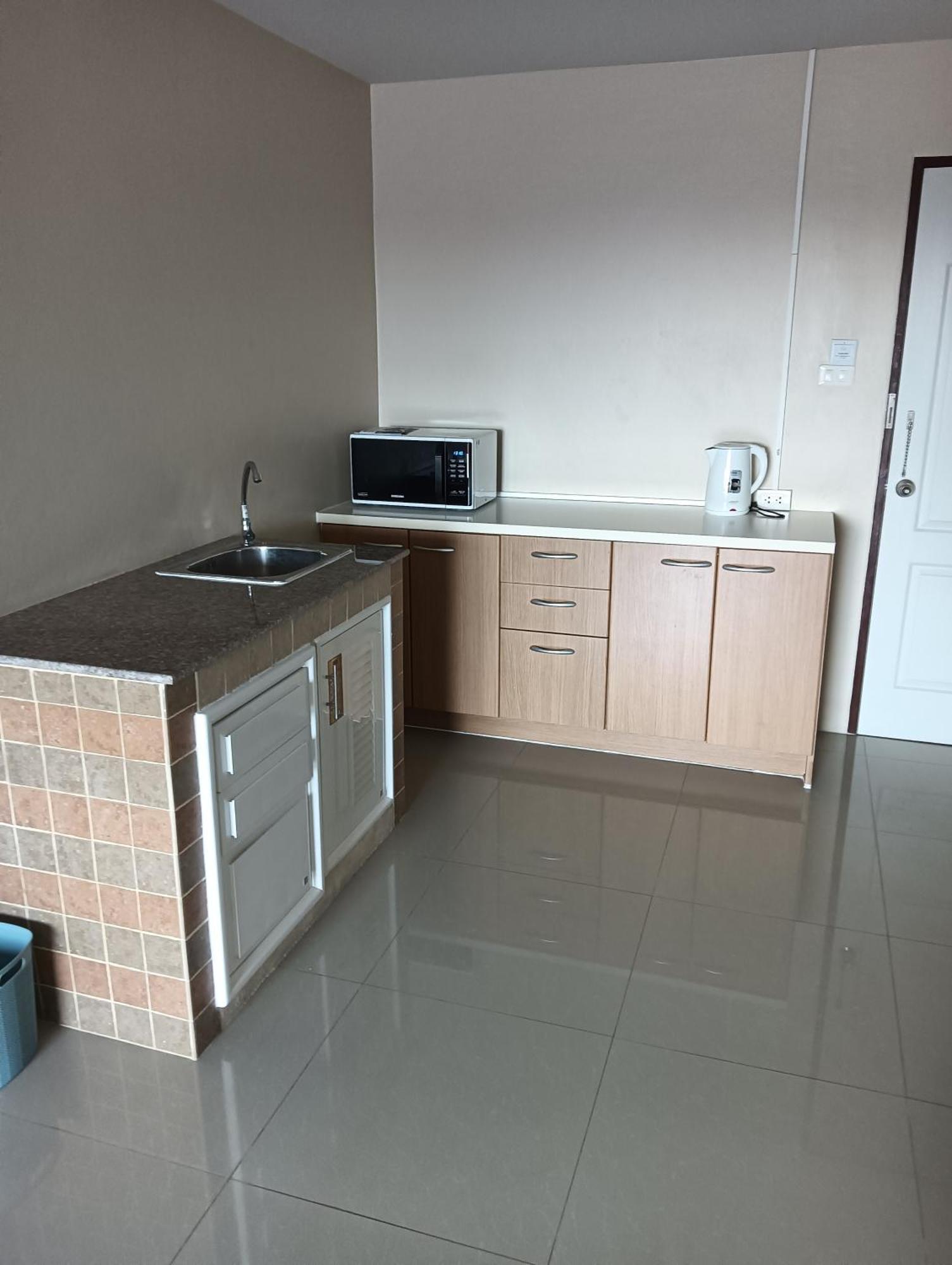 Cafe Nana Hotel Nong Prue Экстерьер фото